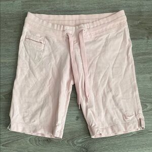 Vintage Nike Women's Pink Cotton Shorts